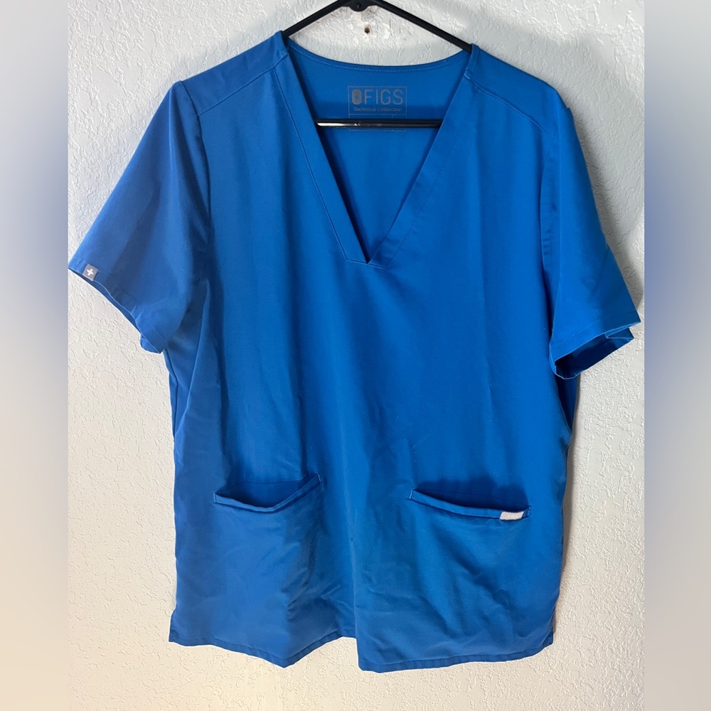 Figs women’s Casma XL Royal blue scrub top